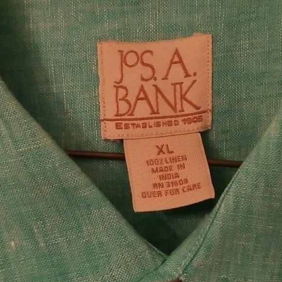 Large Short Sleeve Men's Shirt - Picture 2 of 2